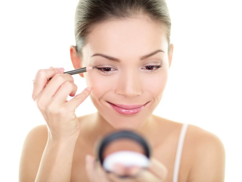 The 3 steps to choose the perfect makeup base